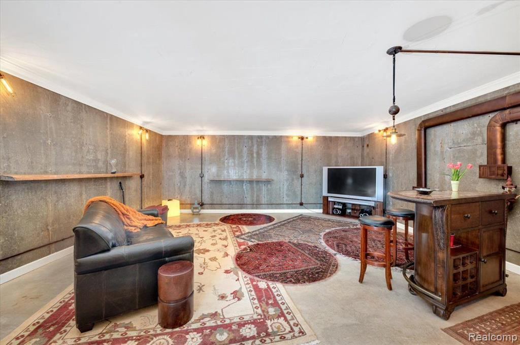 130 HIGHLAND Avenue, Lake Orion, MI 48362 — Photo 26
