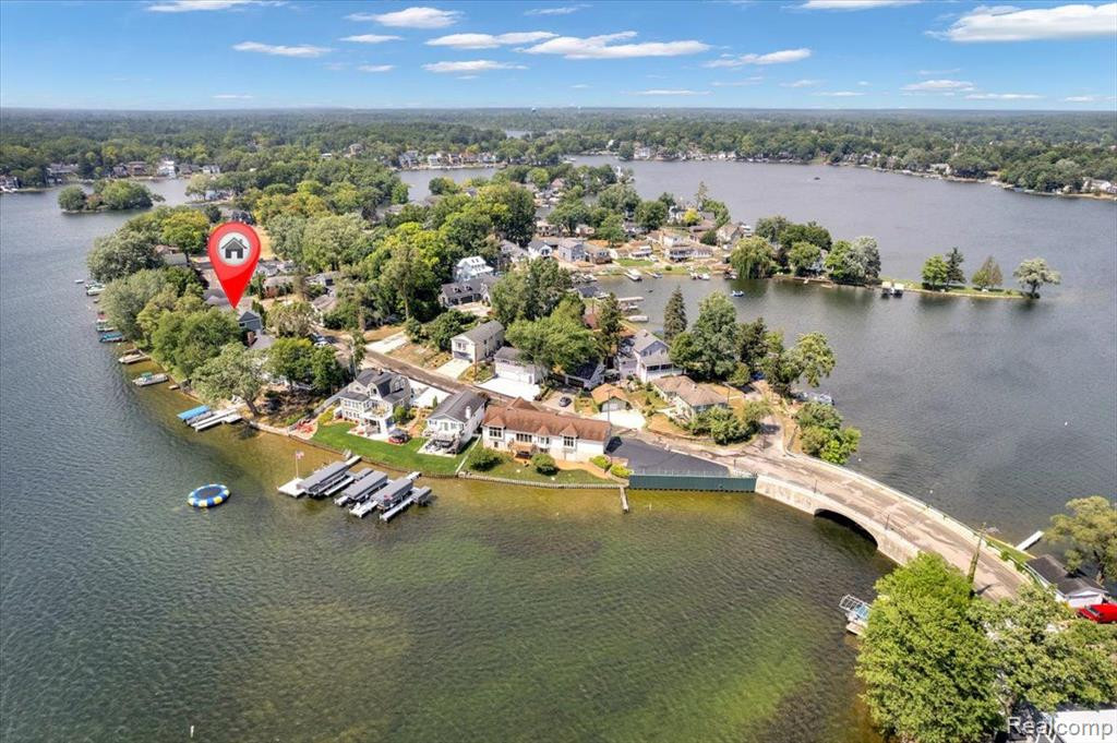 130 HIGHLAND Avenue, Lake Orion, MI 48362 — Photo 33