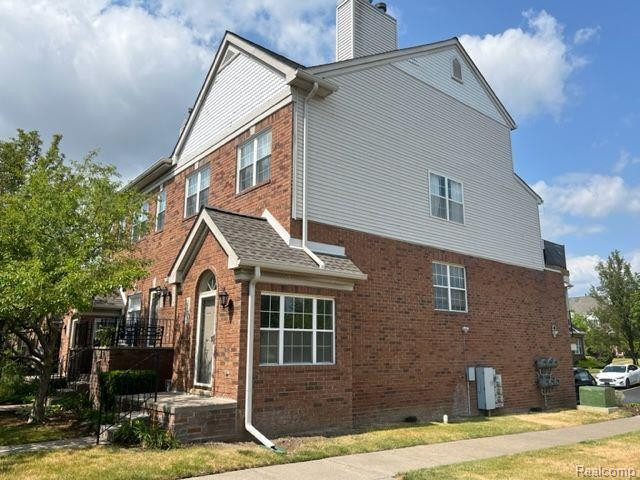 1778 CAMPAU FARMS Circle, 53-15, Detroit, MI 48207 — Photo 2