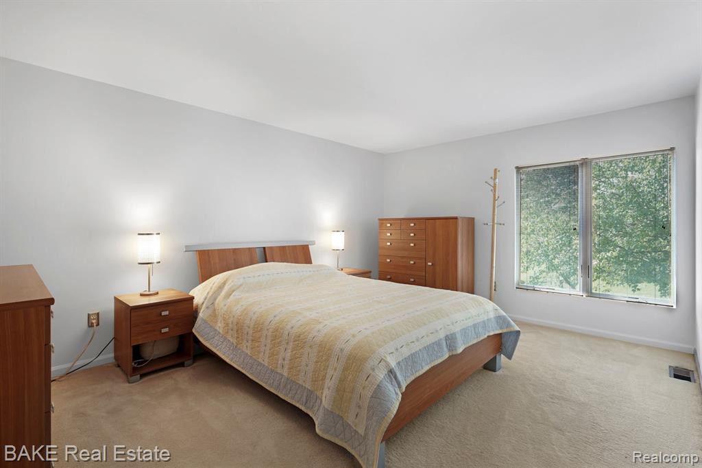 17514 Farmcrest Lane, Northville, MI 48168 — Photo 35