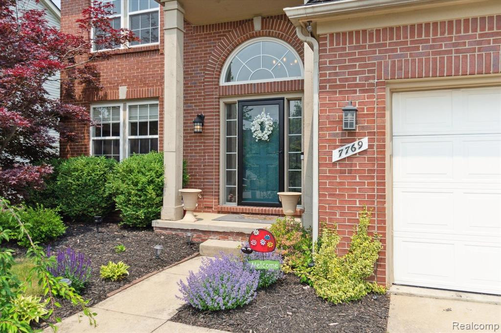 7769 PAINT CREEK Drive, Ypsilanti, MI 48197 — Photo 5