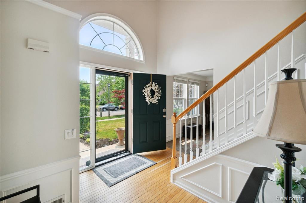 7769 PAINT CREEK Drive, Ypsilanti, MI 48197 — Photo 6