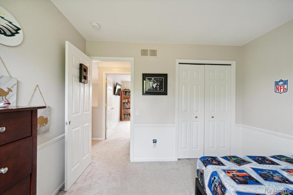 7769 PAINT CREEK Drive, Ypsilanti, MI 48197 — Photo 27