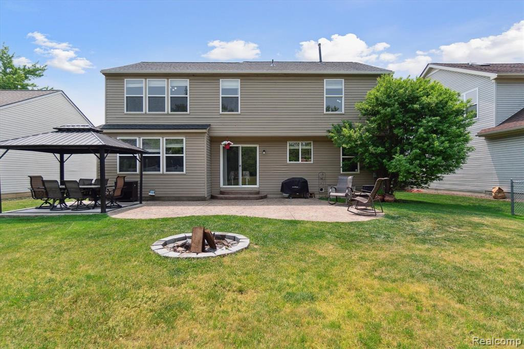 7769 PAINT CREEK Drive, Ypsilanti, MI 48197 — Photo 46
