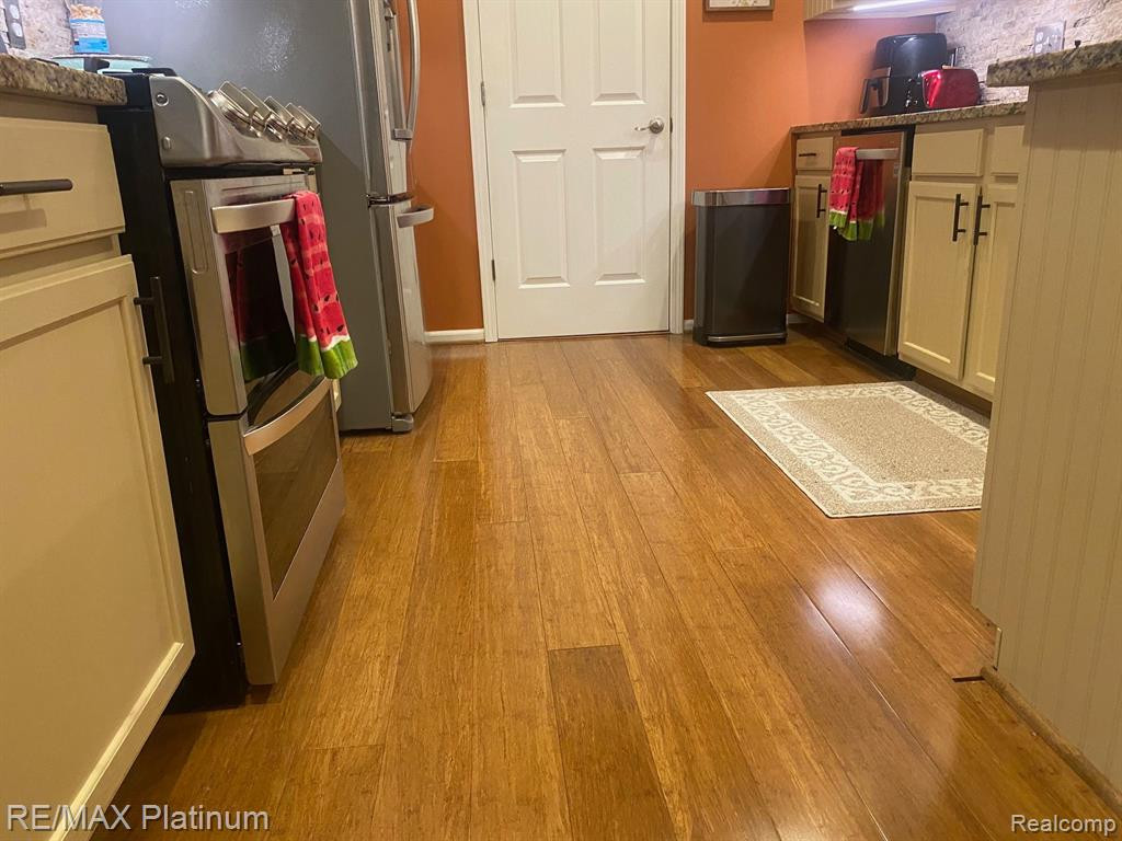 3088 KNEELAND Circle, 23, Howell, MI 48843 — Photo 7