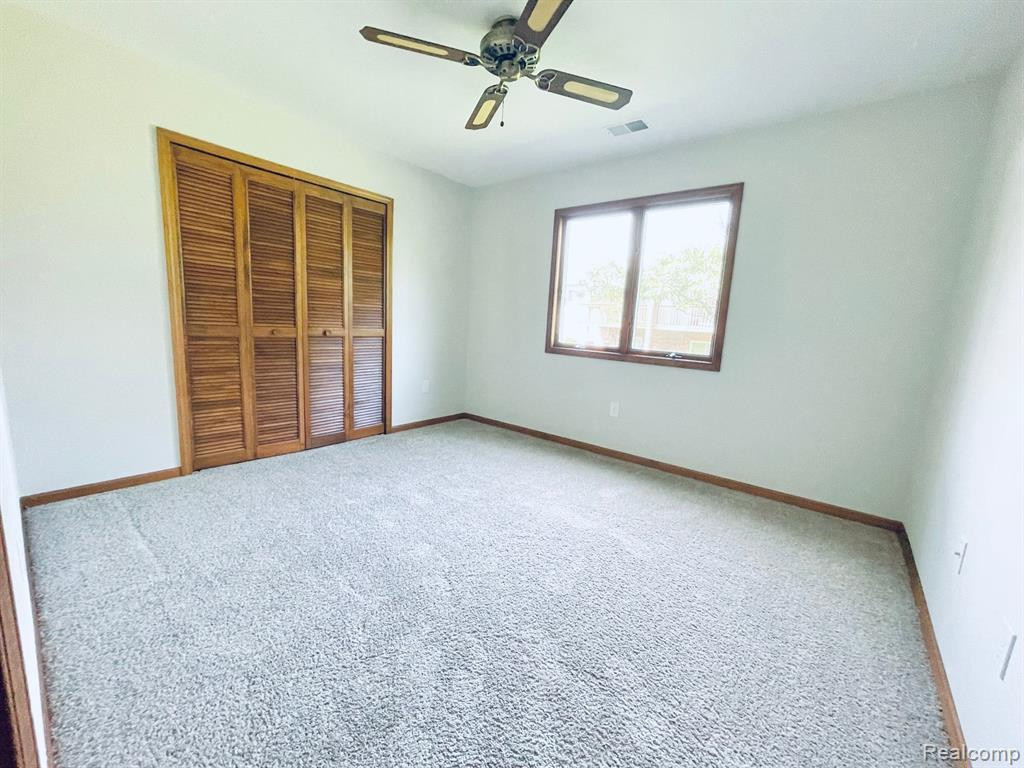 1345 HARBOUR Boulevard, 99, Trenton, MI 48183 — Photo 7