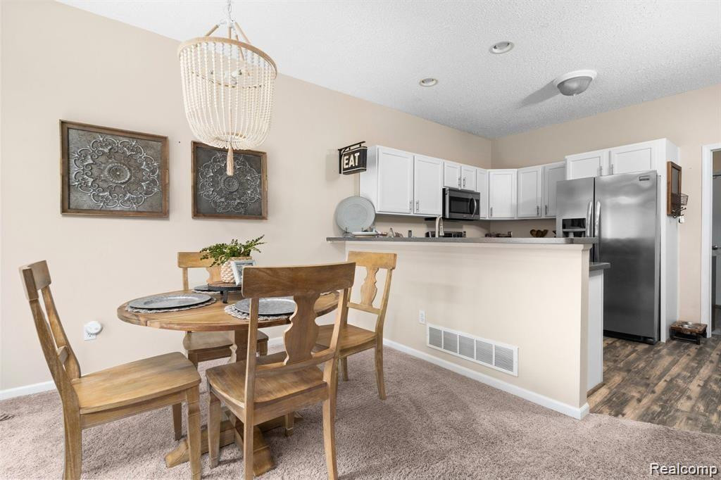 2558 KATSURA LN, Howell, MI 48855 — Photo 12