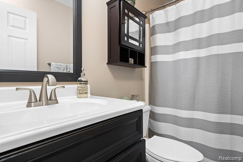 2558 KATSURA LN, Howell, MI 48855 — Photo 22