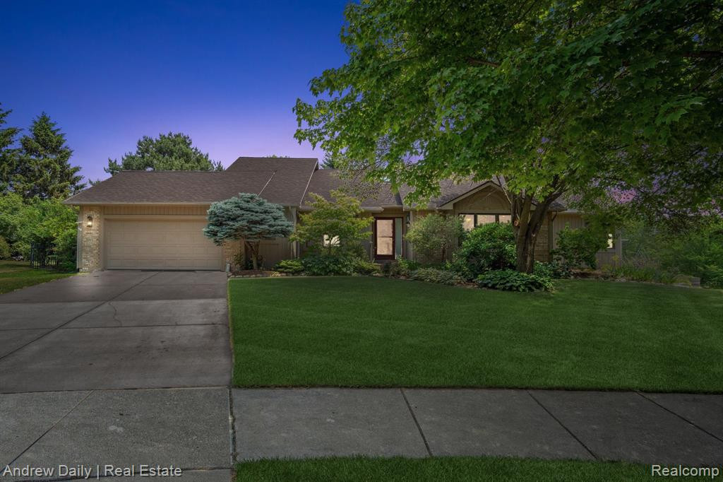 1980 WOODLILY Court, Ann Arbor, MI 48103 — Photo 2