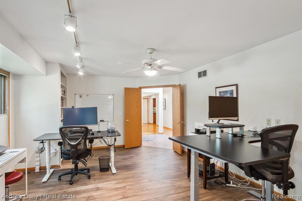 1980 WOODLILY Court, Ann Arbor, MI 48103 — Photo 15