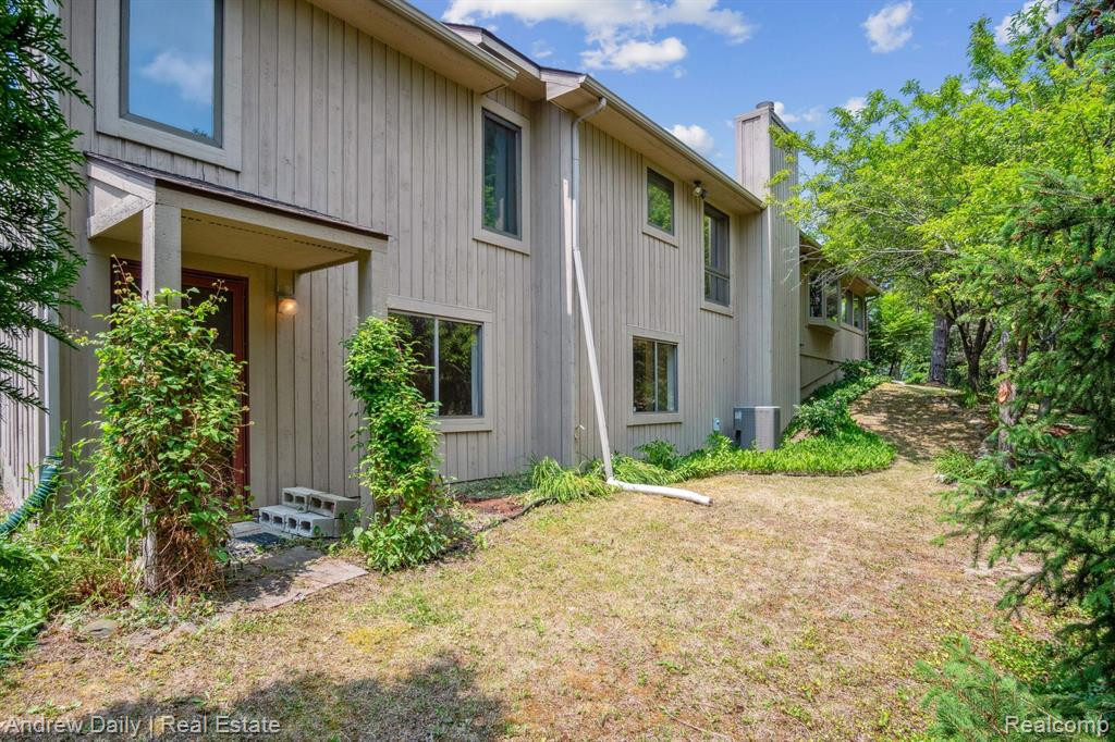 1980 WOODLILY Court, Ann Arbor, MI 48103 — Photo 45