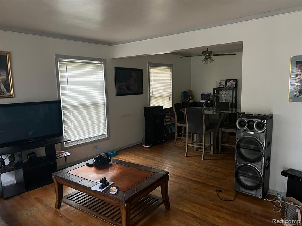 7649-7651 CURTIS Street, Detroit, MI 48221 — Photo 4