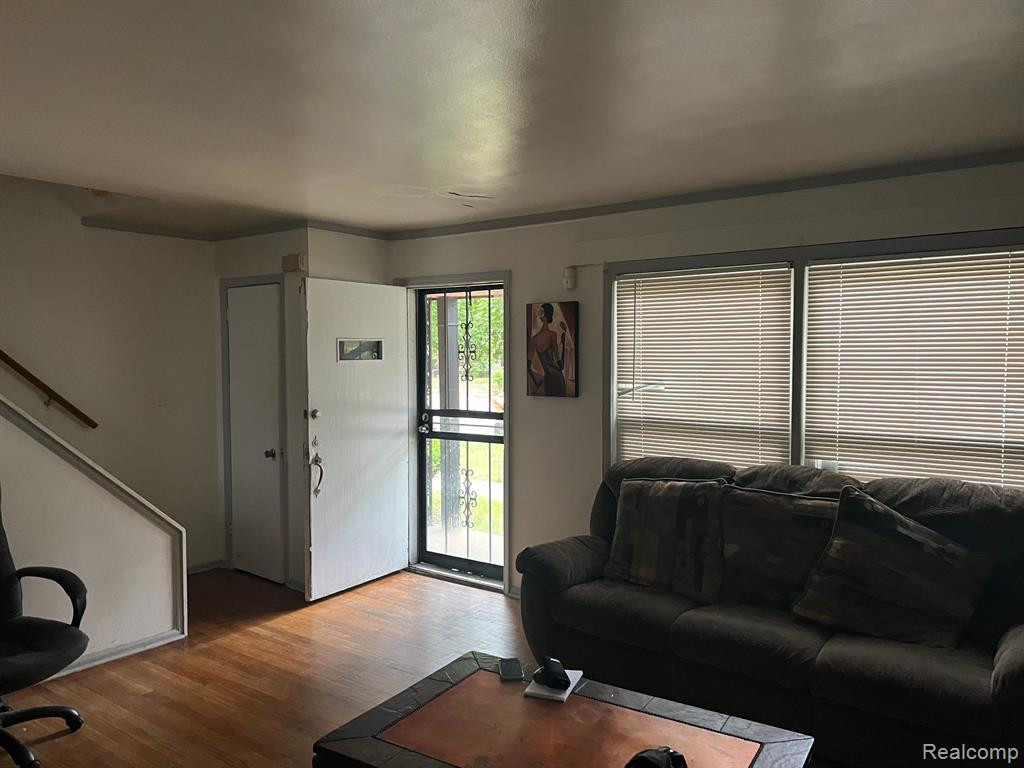 7649-7651 CURTIS Street, Detroit, MI 48221 — Photo 6