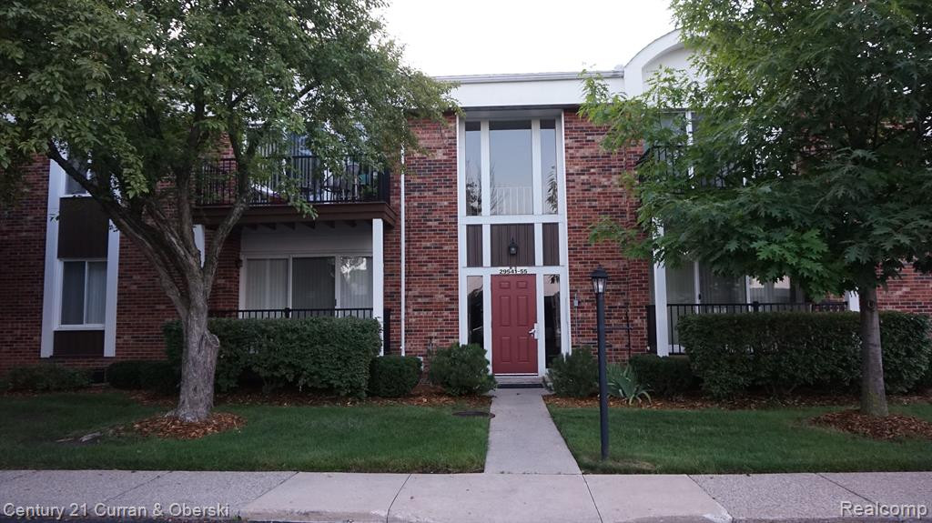 29545 BOBRICH Street, 45, Livonia, MI 48152 — front exterior