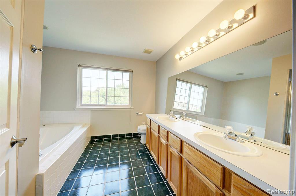 1500 Millbrook Road, Canton, MI 48188 — Photo 31