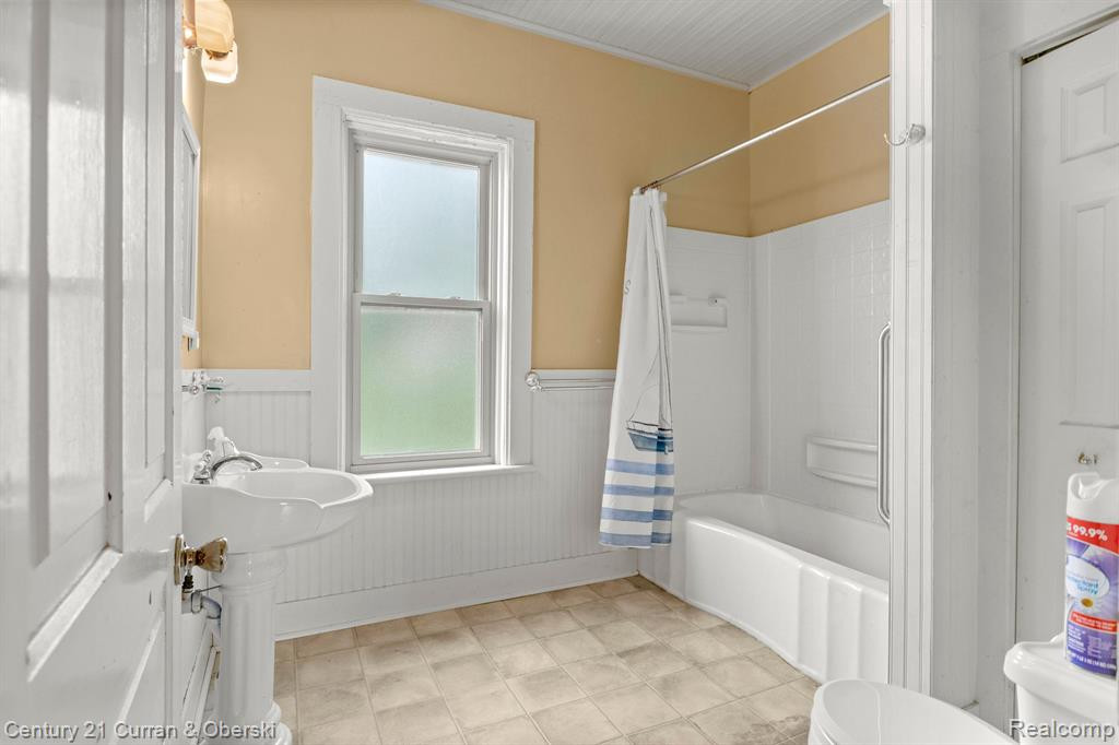 7177 LAKE Street, Lexington, MI 48450 — Photo 18