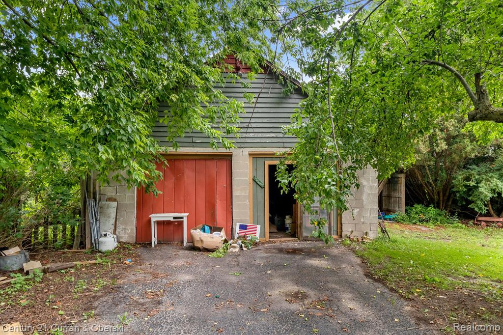 7177 LAKE Street, Lexington, MI 48450 — Photo 46