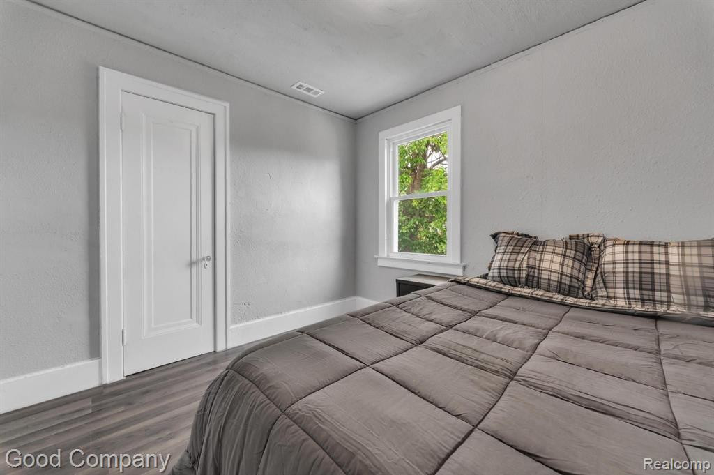 5104 HAVERHILL Street, Detroit, MI 48224 — Photo 14