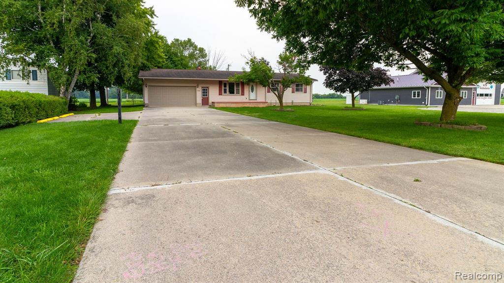 6380 CENTER Street, Unionville, MI 48767 — Photo 3