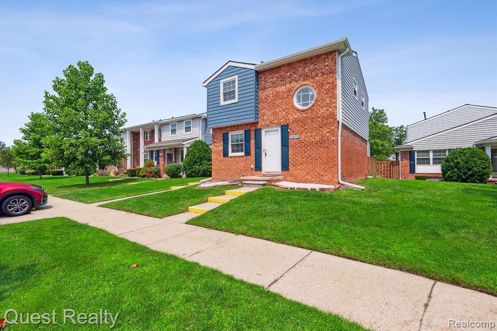 24675 OLDE ORCHARD Street, Novi, MI — Photo 5