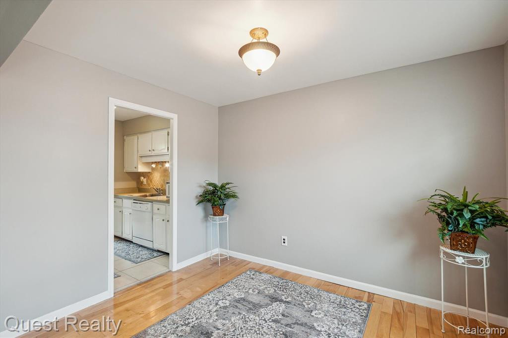 24675 OLDE ORCHARD Street, Novi, MI — Photo 13