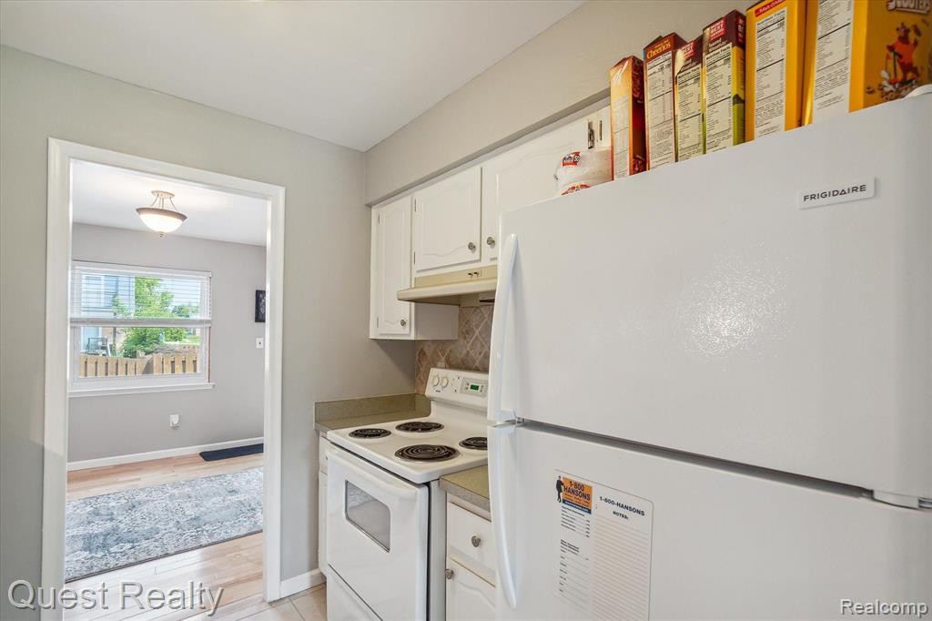 24675 OLDE ORCHARD Street, Novi, MI — Photo 15