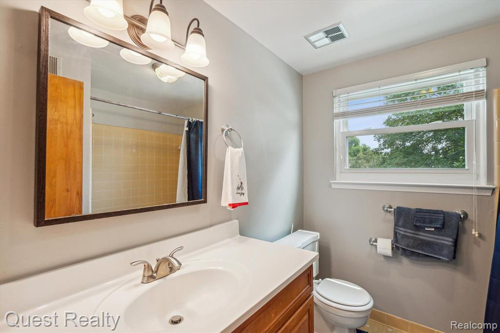 24675 OLDE ORCHARD Street, Novi, MI — Photo 26