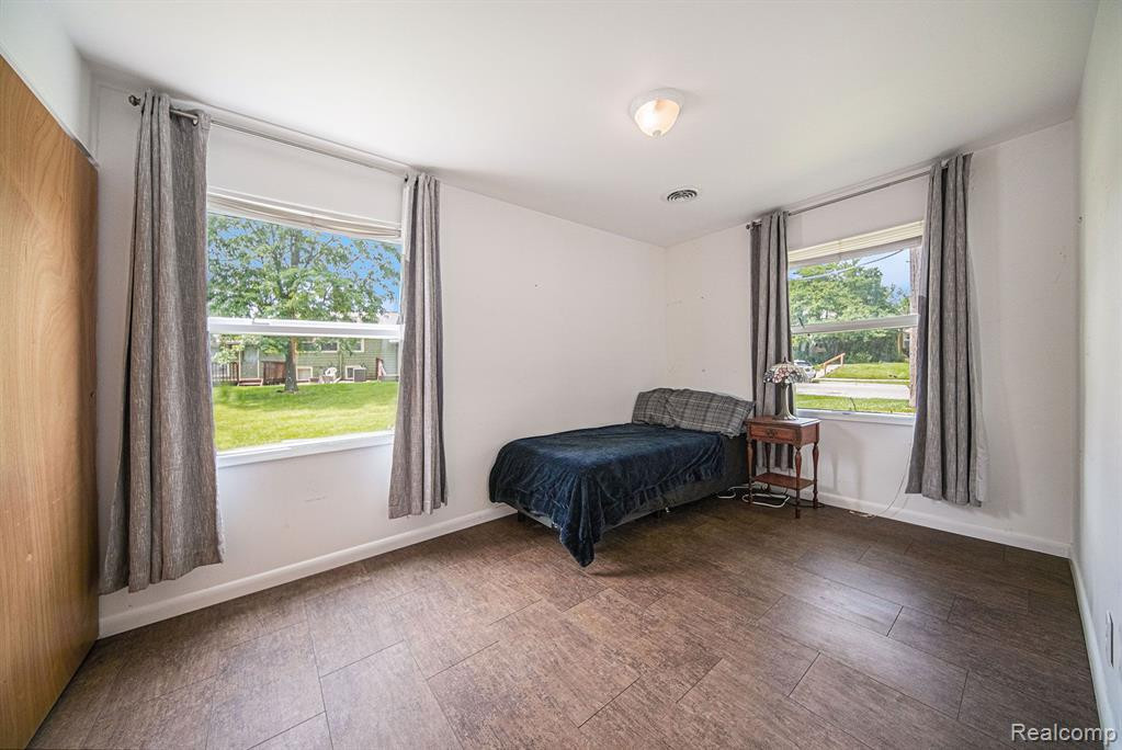 3544 OAKWOOD Street, Ann Arbor, MI 48104 — Photo 12