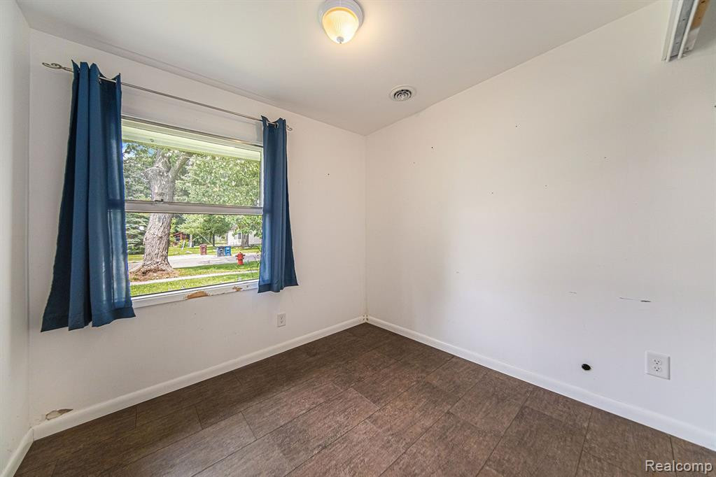 3544 OAKWOOD Street, Ann Arbor, MI 48104 — Photo 13