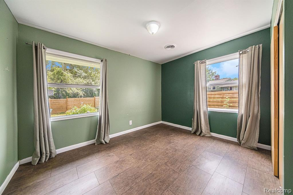 3544 OAKWOOD Street, Ann Arbor, MI 48104 — Photo 16