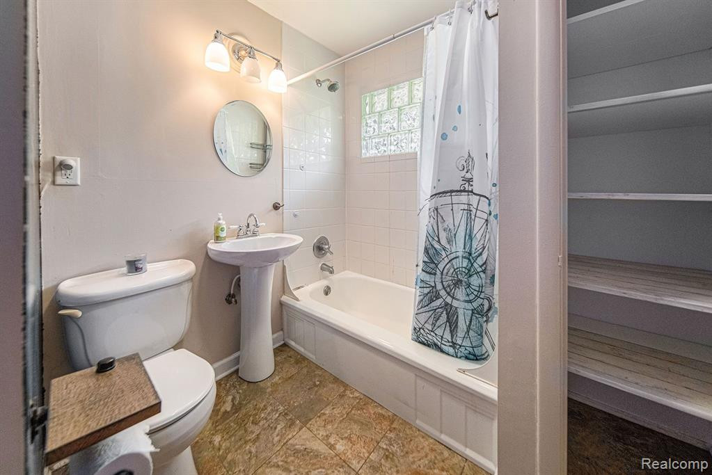 3544 OAKWOOD Street, Ann Arbor, MI 48104 — Photo 19