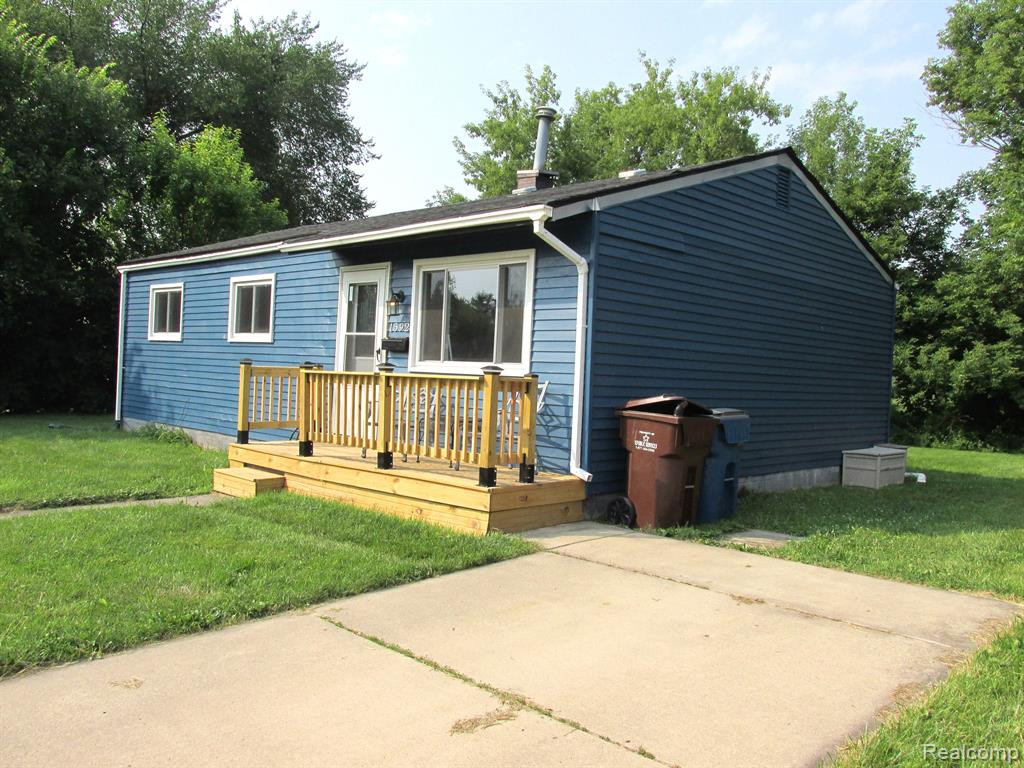 1592 HARVEST Lane, Ypsilanti, MI 48198 — Photo 2