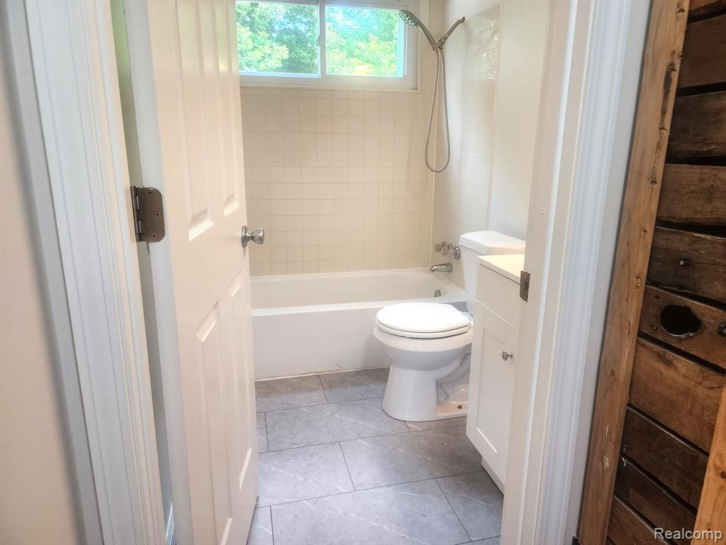 1592 HARVEST Lane, Ypsilanti, MI 48198 — Photo 20