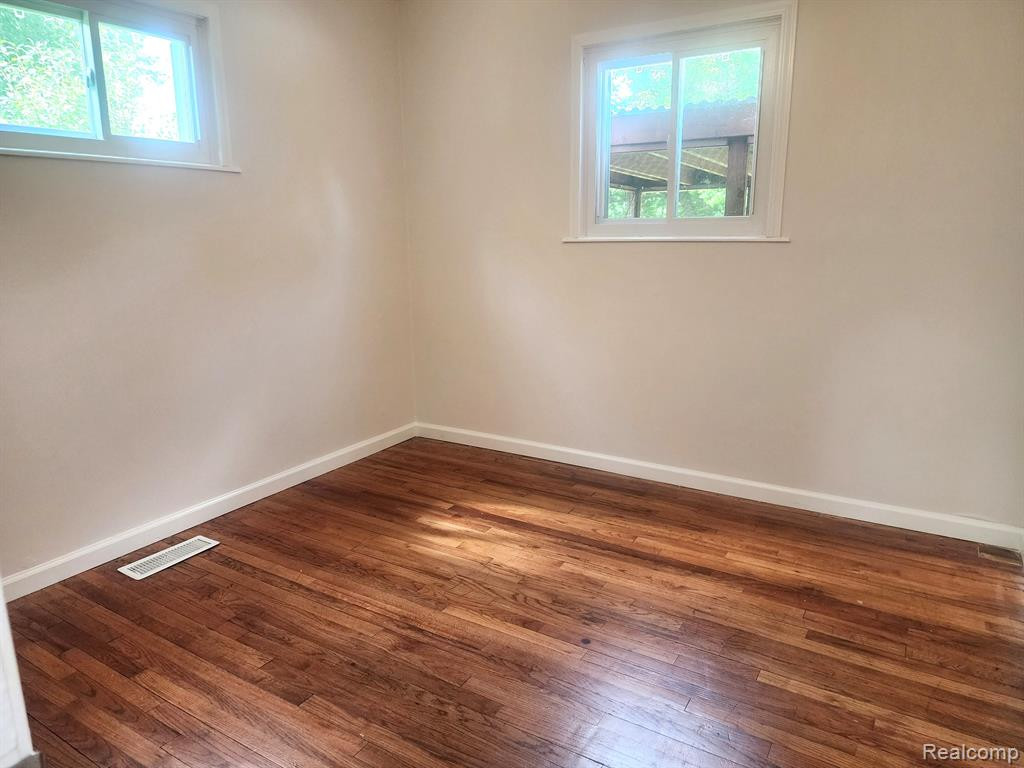 1592 HARVEST Lane, Ypsilanti, MI 48198 — Photo 23