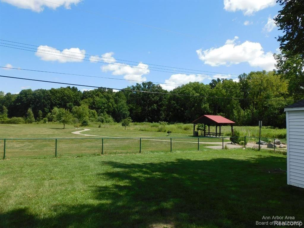 1592 HARVEST Lane, Ypsilanti, MI 48198 — Photo 25