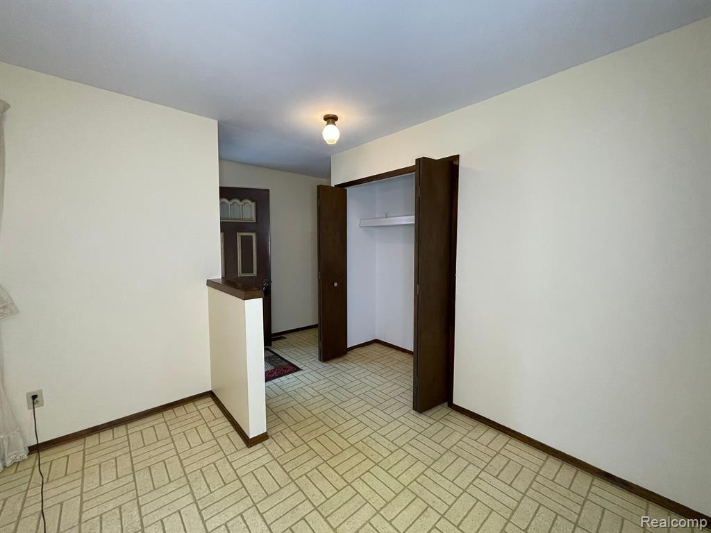 23600 TORREY Street, Armada, MI — Photo 8