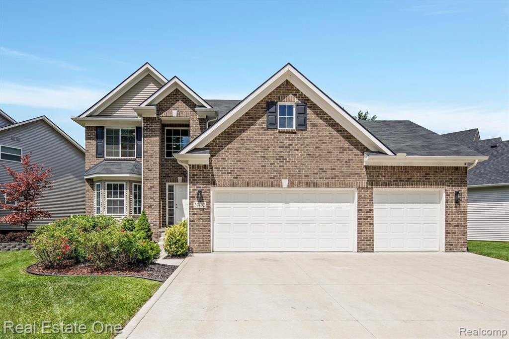 37492 S Dianne Lane, New Boston, MI 48164 — front exterior