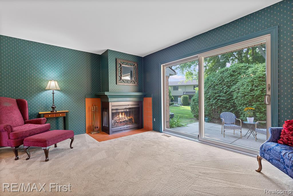 3980 Old Creek Road, Troy, MI 48084 — Photo 2