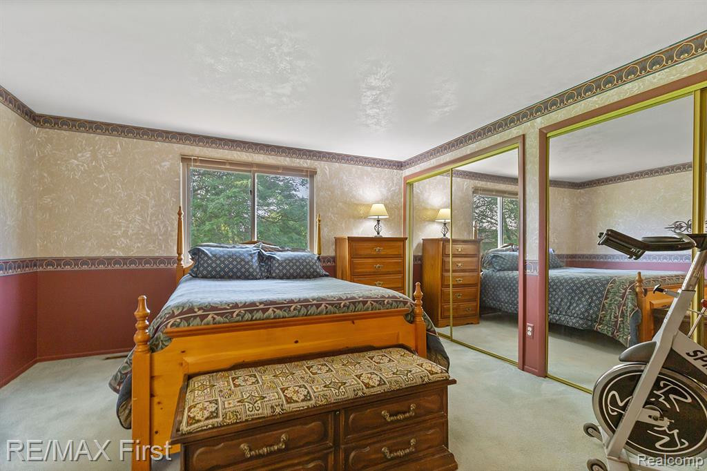 3980 Old Creek Road, Troy, MI 48084 — Photo 10