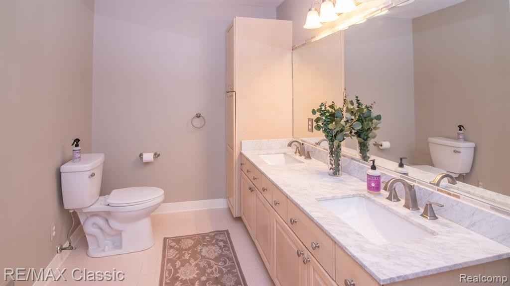 2163 FAIRWAY Circle, Canton, MI 48188 — Photo 29