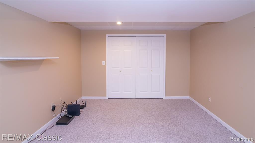2163 FAIRWAY Circle, Canton, MI 48188 — Photo 44