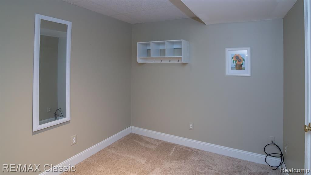 2163 FAIRWAY Circle, Canton, MI 48188 — Photo 46