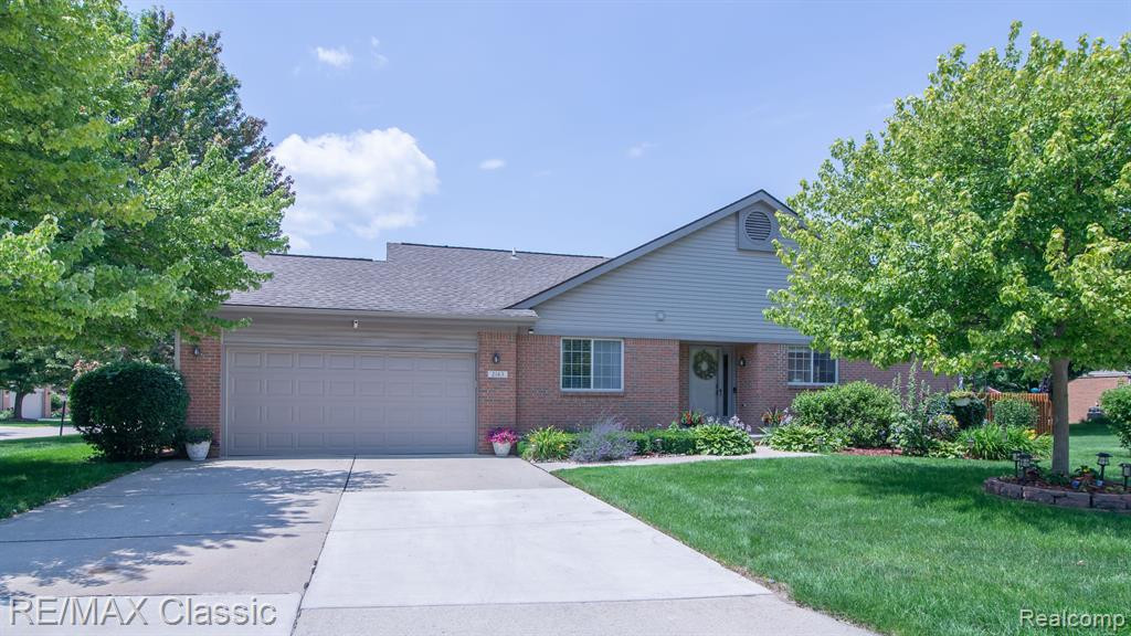 2163 FAIRWAY Circle, Canton, MI 48188 — Photo 49