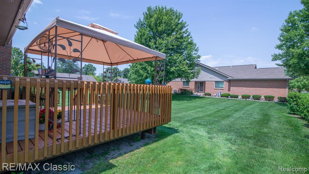 2163 FAIRWAY Circle, Canton, MI 48188 — Photo 52