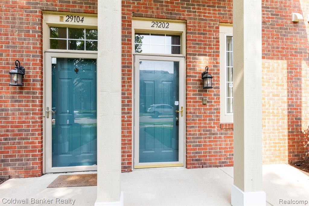 29202 Chesapeake Circle, Commerce Twp, MI 48390 — Photo 6