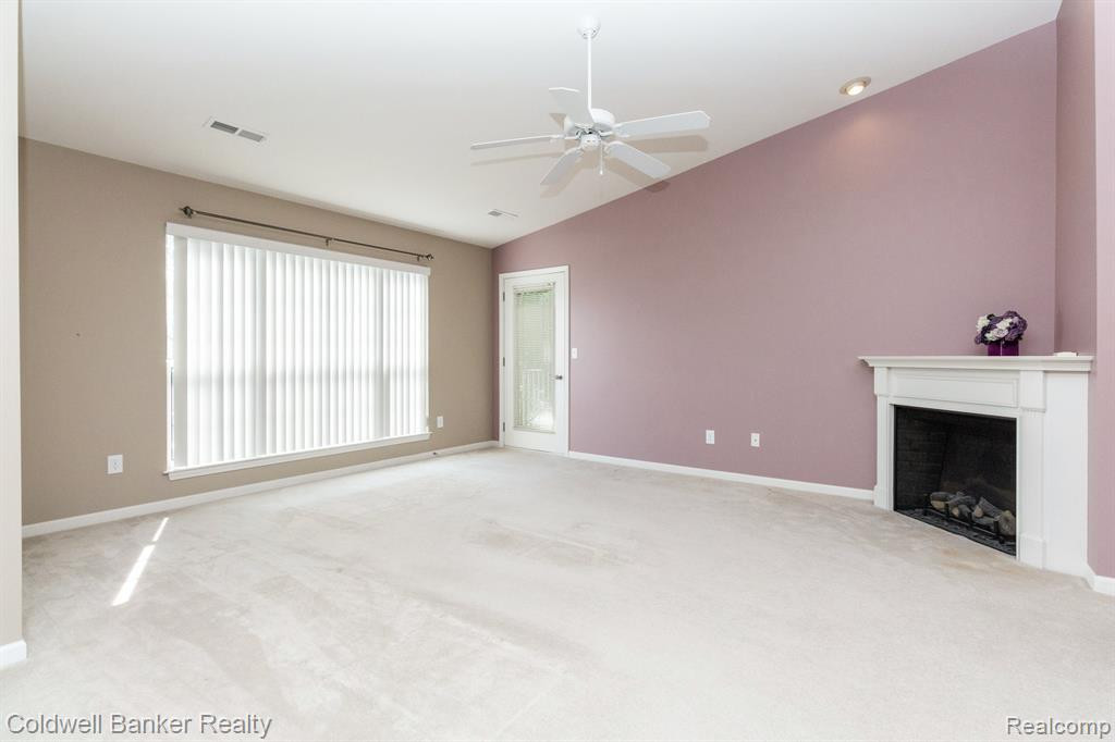 29202 Chesapeake Circle, Commerce Twp, MI 48390 — Photo 9