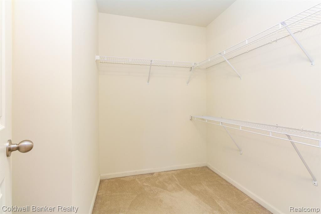 29202 Chesapeake Circle, Commerce Twp, MI 48390 — Photo 25