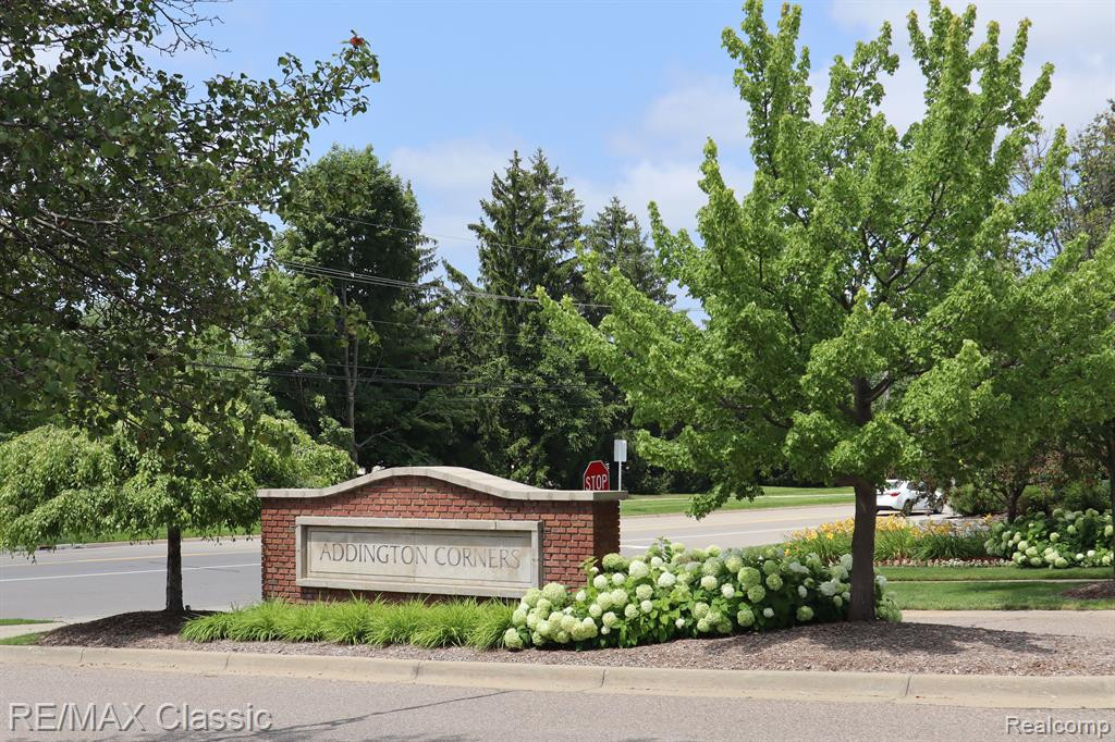 2107 TRAILWAY Court, Commerce Twp, MI 48390 — Photo 29