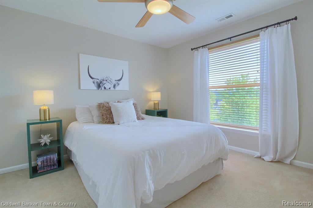 1172 FOUNTAIN VIEW Circle, South Lyon, MI 48178 — Photo 25