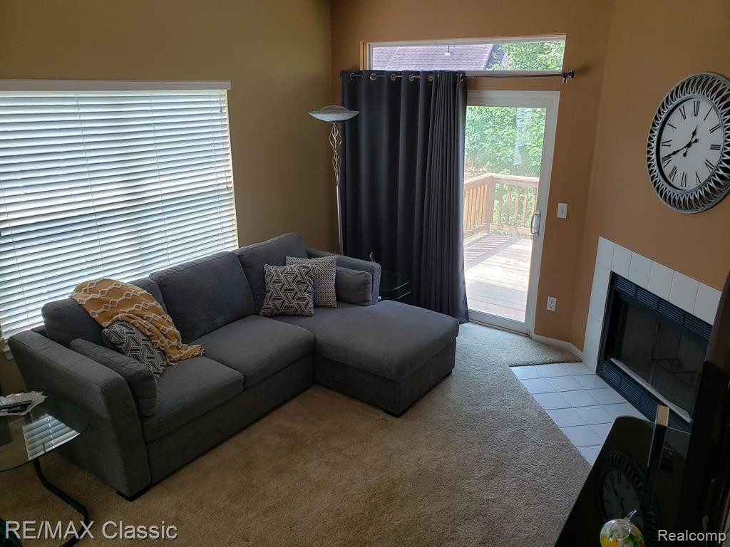 31137 CENTENNIAL Drive, Novi, MI 48377 — Photo 5